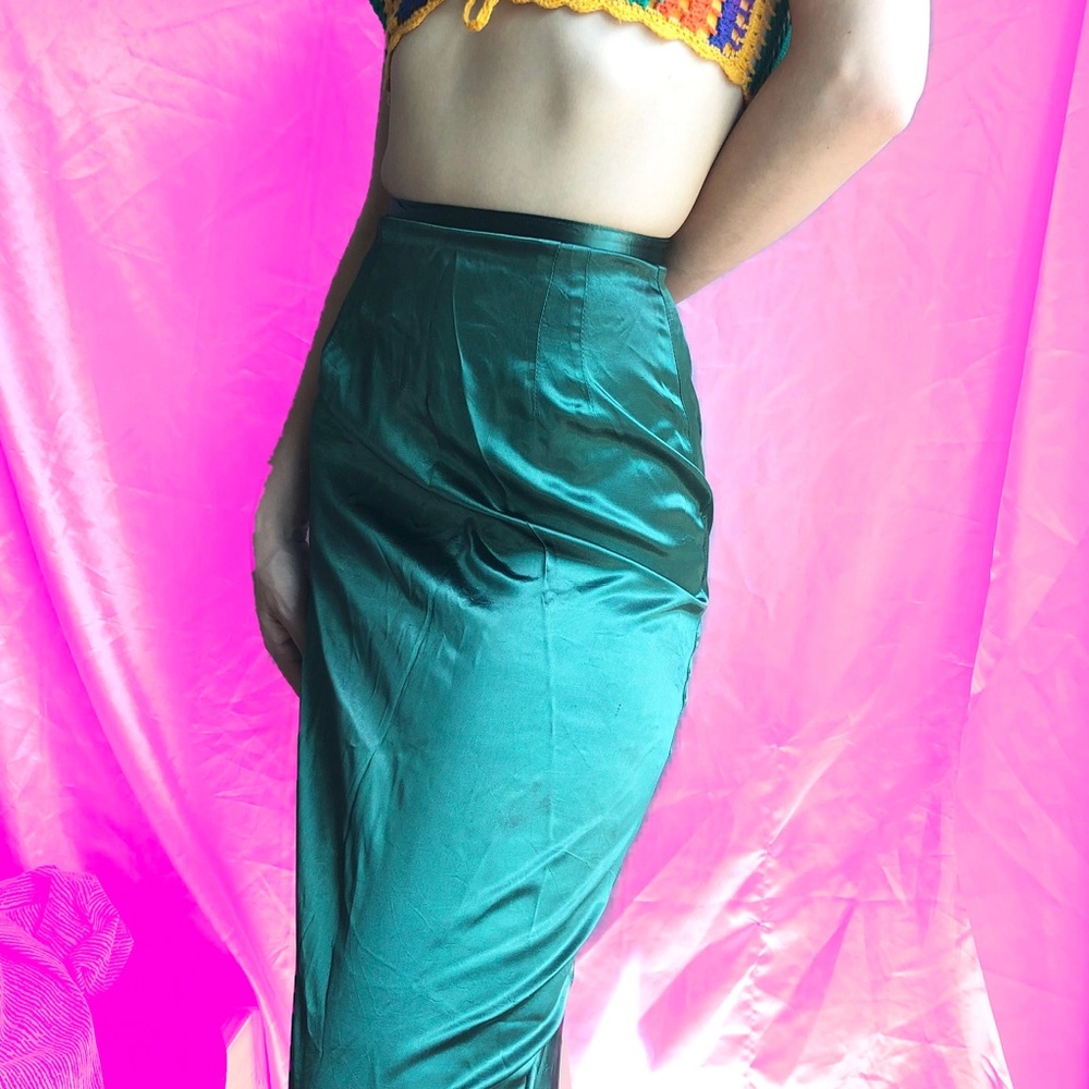 🌿Poison Ivy Satin Skirt🌿